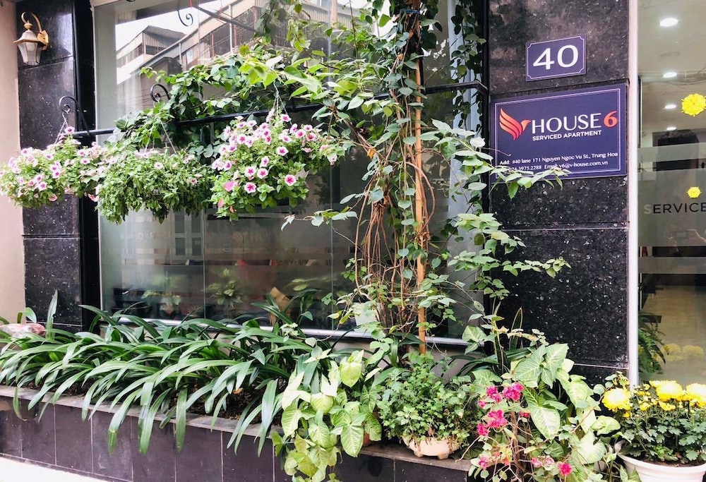 V House 6 Serviced Apartment 30/41
