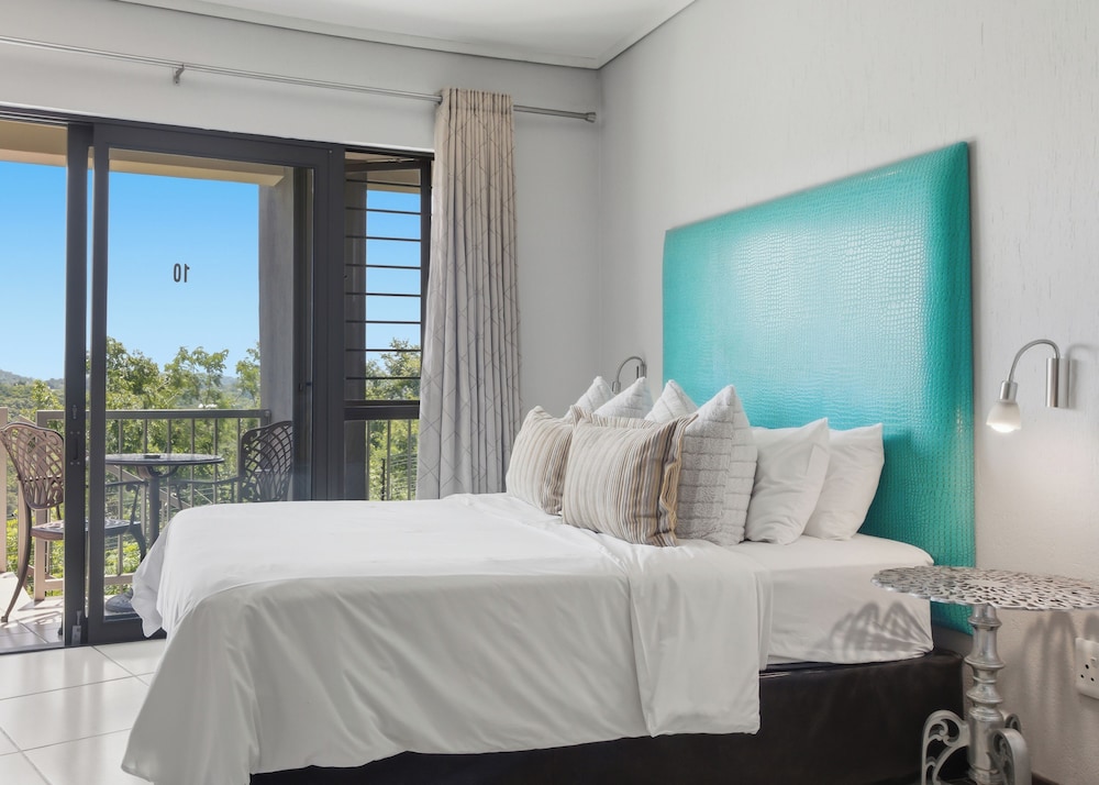 SUPERIOR, DOUBLE BED, MOUNTAIN VIEW