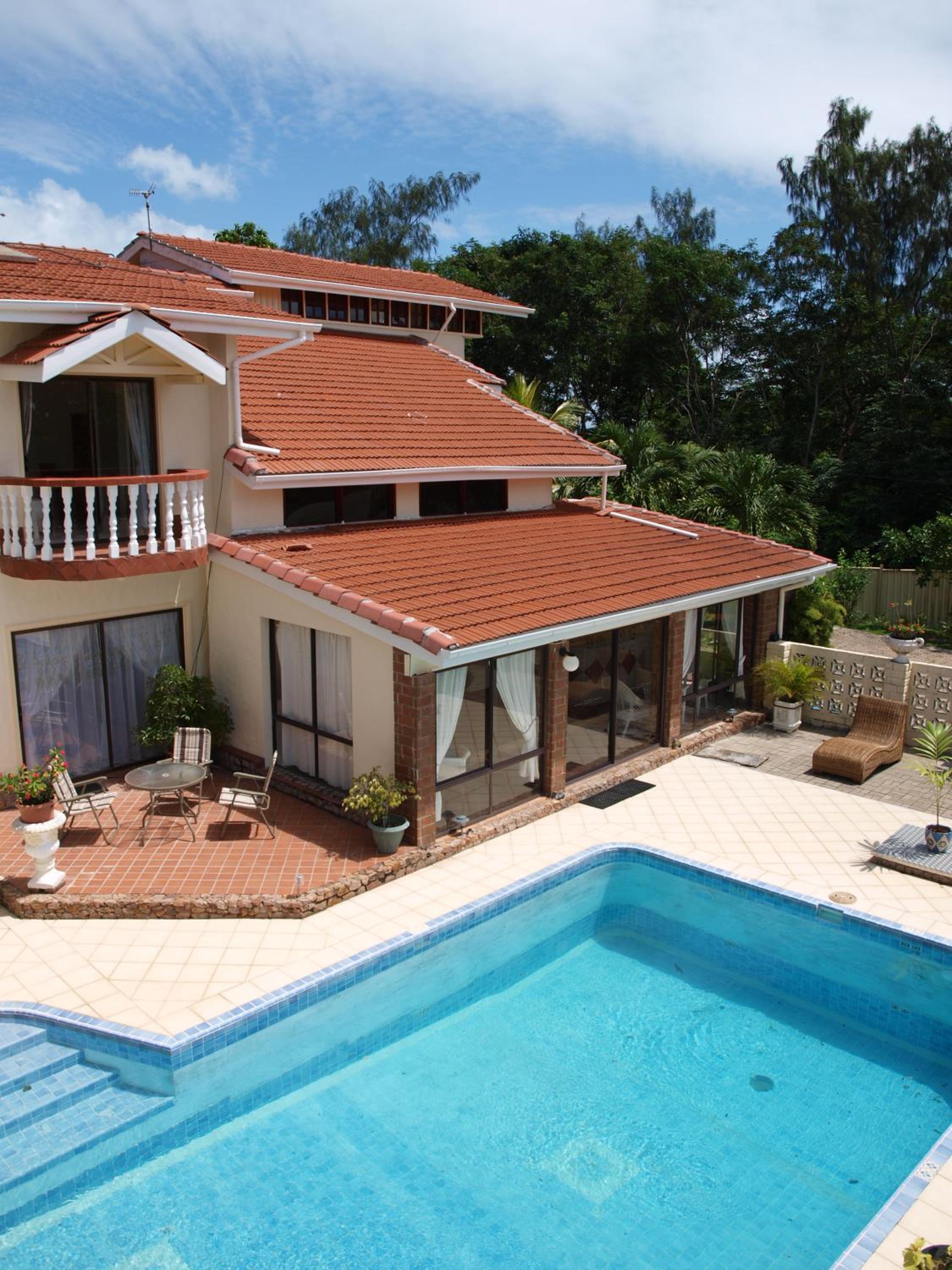 Carana Hilltop Villa 28/33