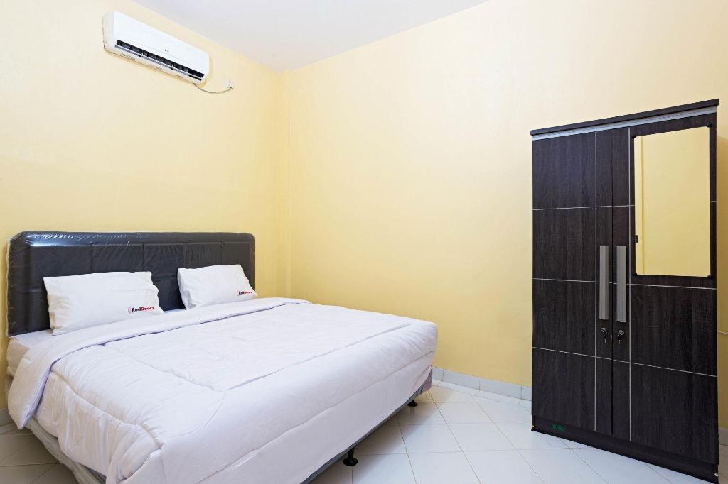 Reddoorz Near Halim Perdanakusuma 3 28/48