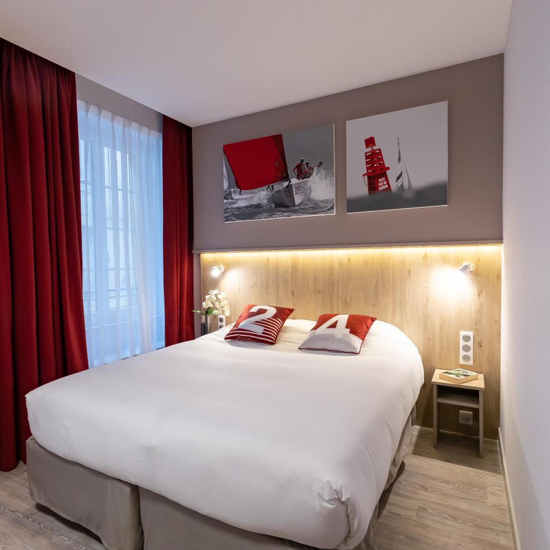 STANDARD, DOUBLE BED