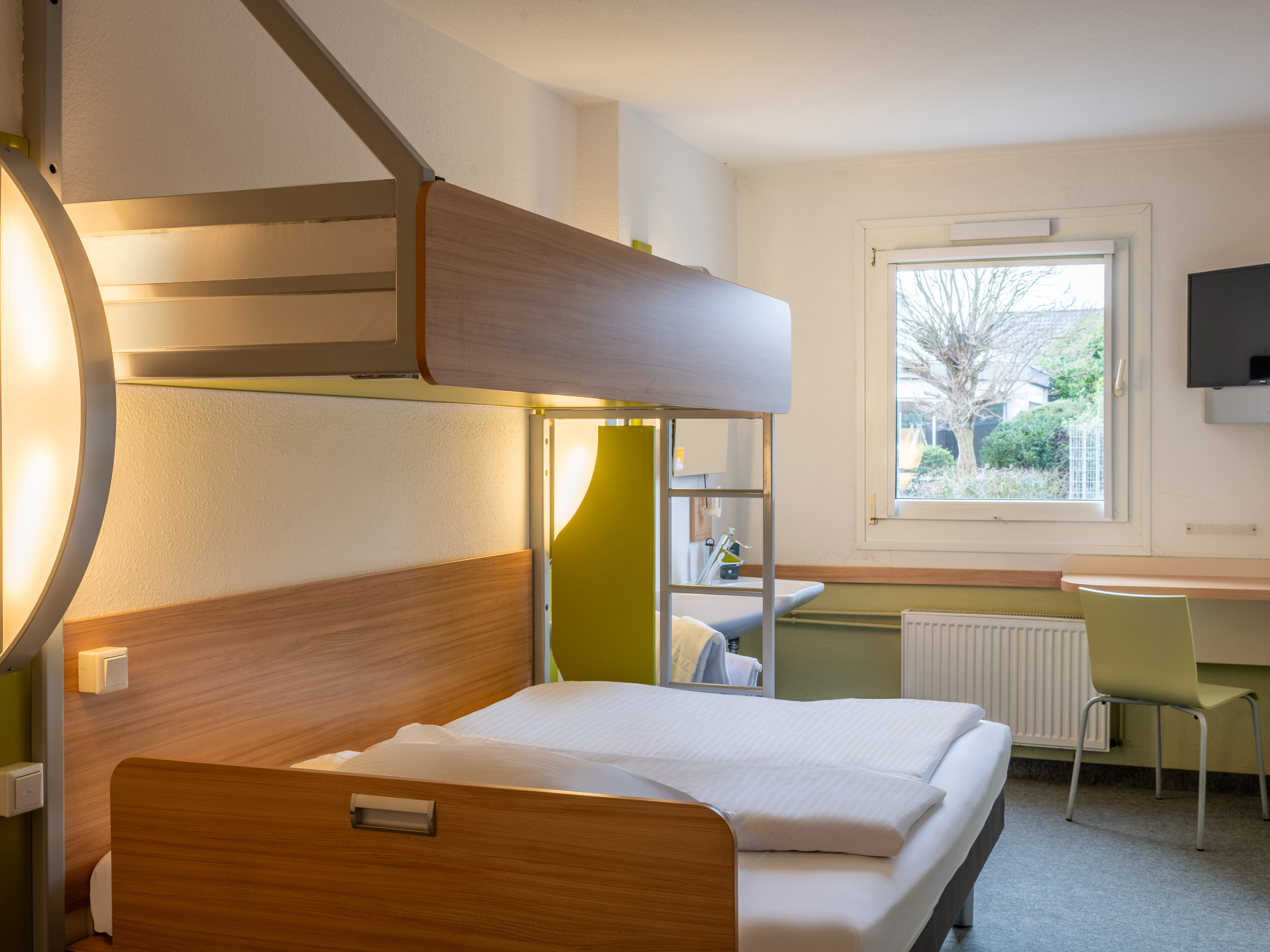 ibis budget Aachen Nord 12/34