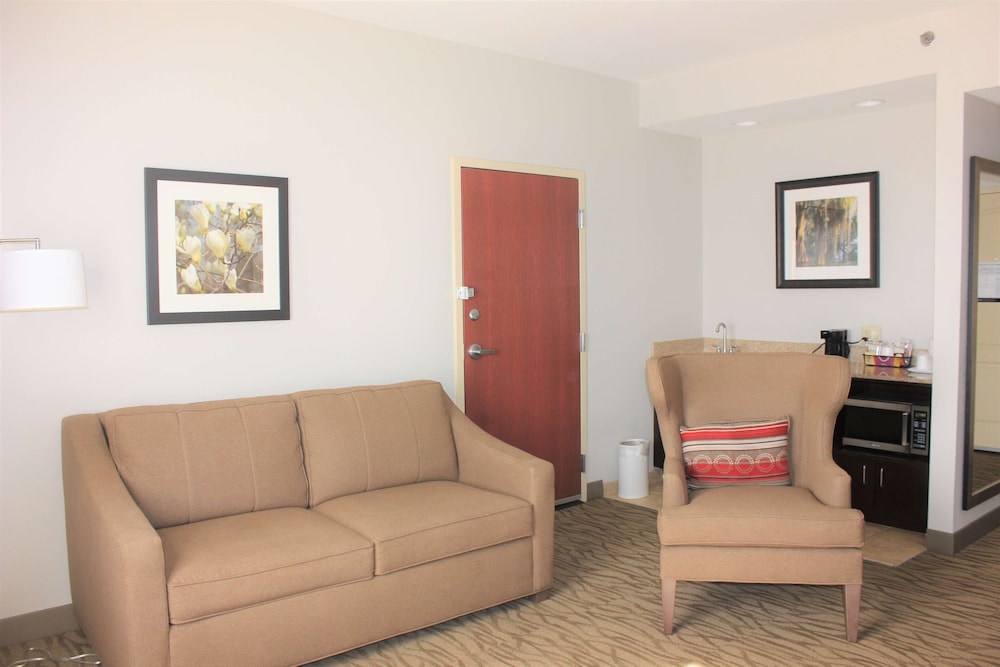 Hampton Inn Gonzales 39/56
