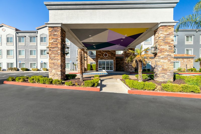 Spark by Hilton Redlands 38/40