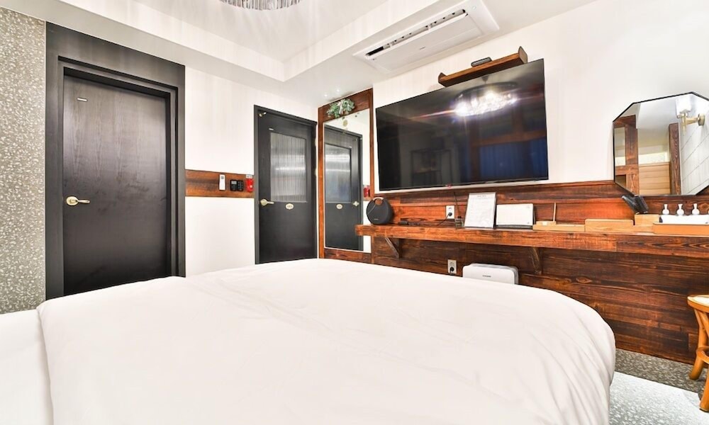 Ssan Motel Tongyeong 9/33