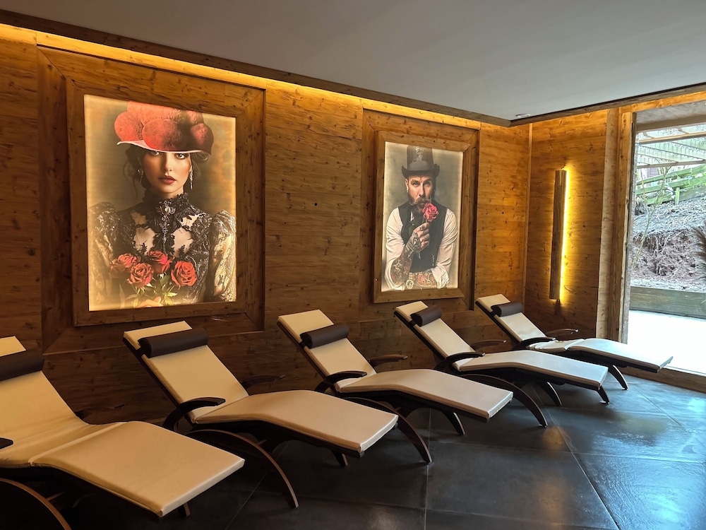 Parkhotel Luise 38/47