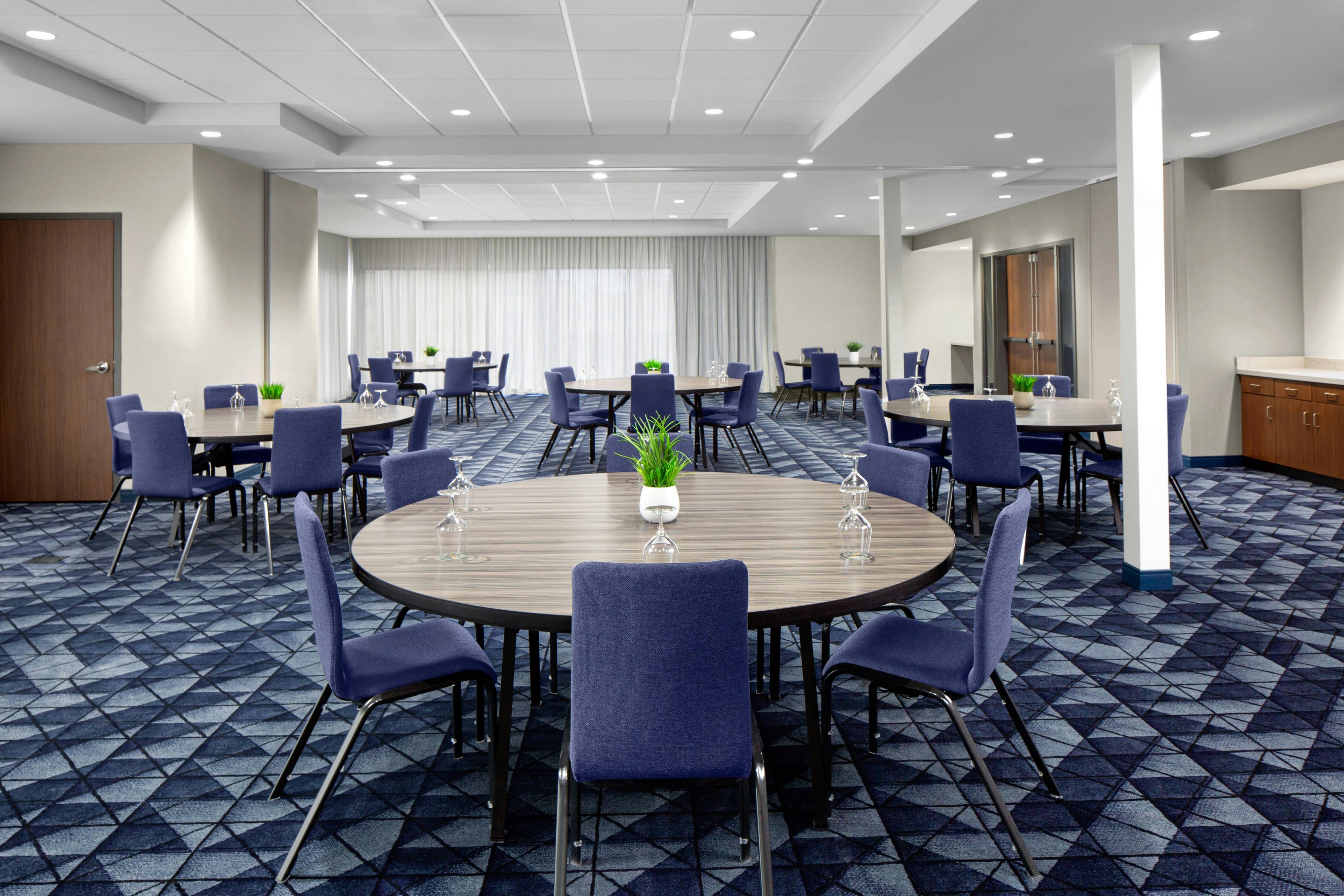 Courtyard by Marriott Lansing Downtown 16/20