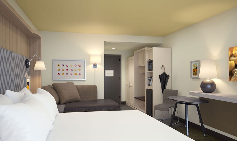 Holiday Inn Orlando International Airport 21/72