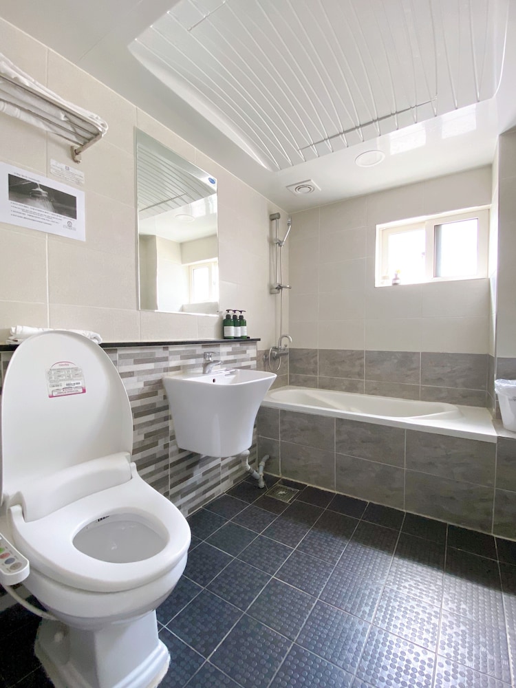 Pohang Stay Inn Hotel 35/37