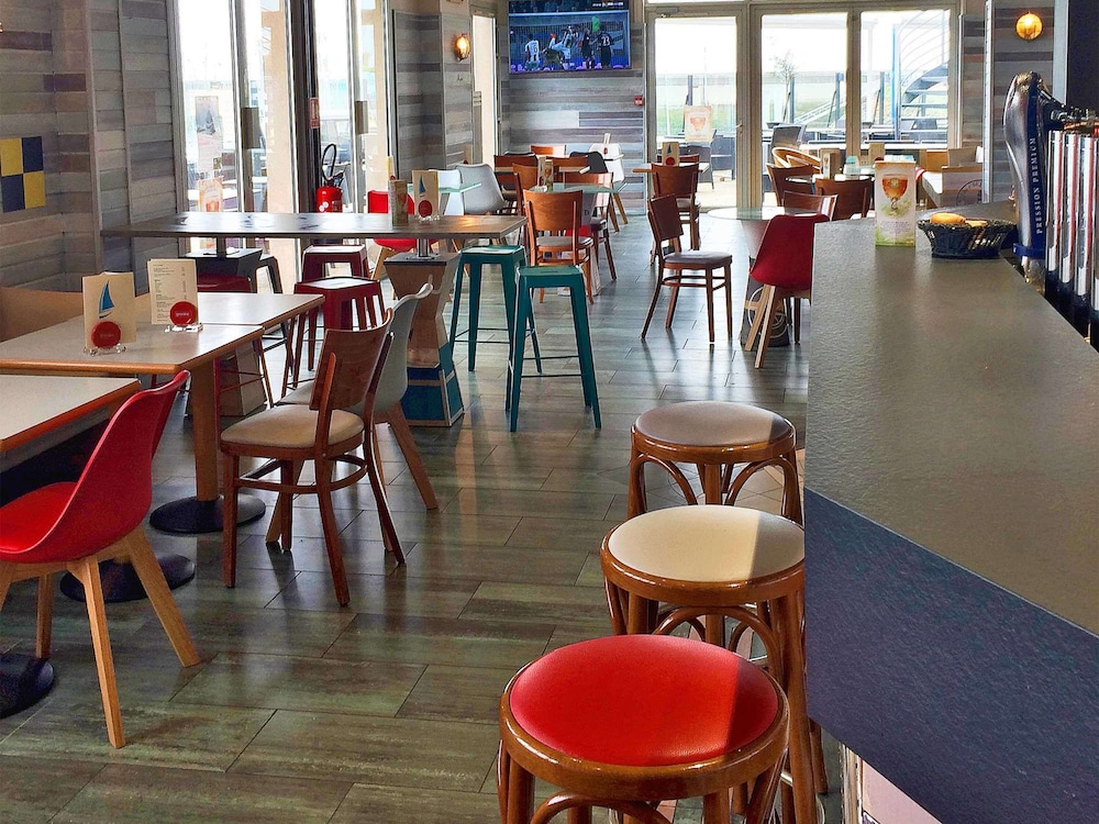 Ibis Granville Port De Plaisance 39/63