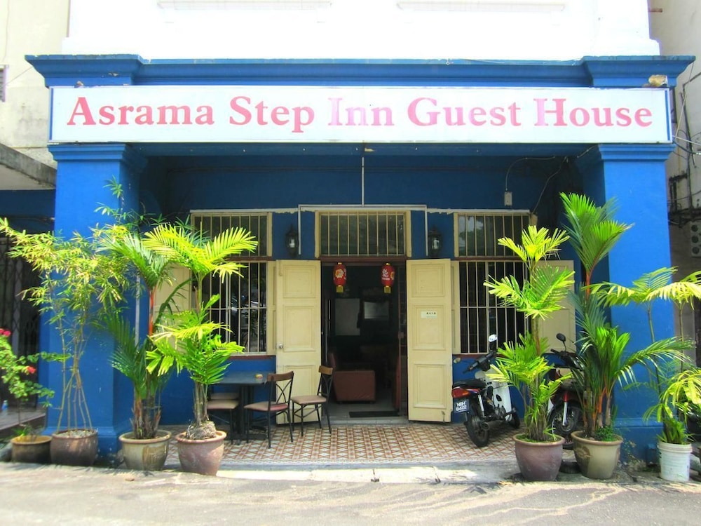 STEP INN GUEST HOUSE 2/31