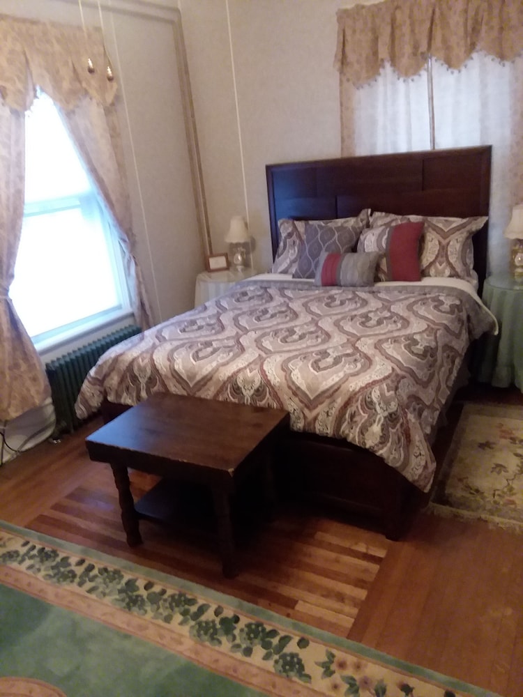 Barclay Bed and Breakfast 9/28