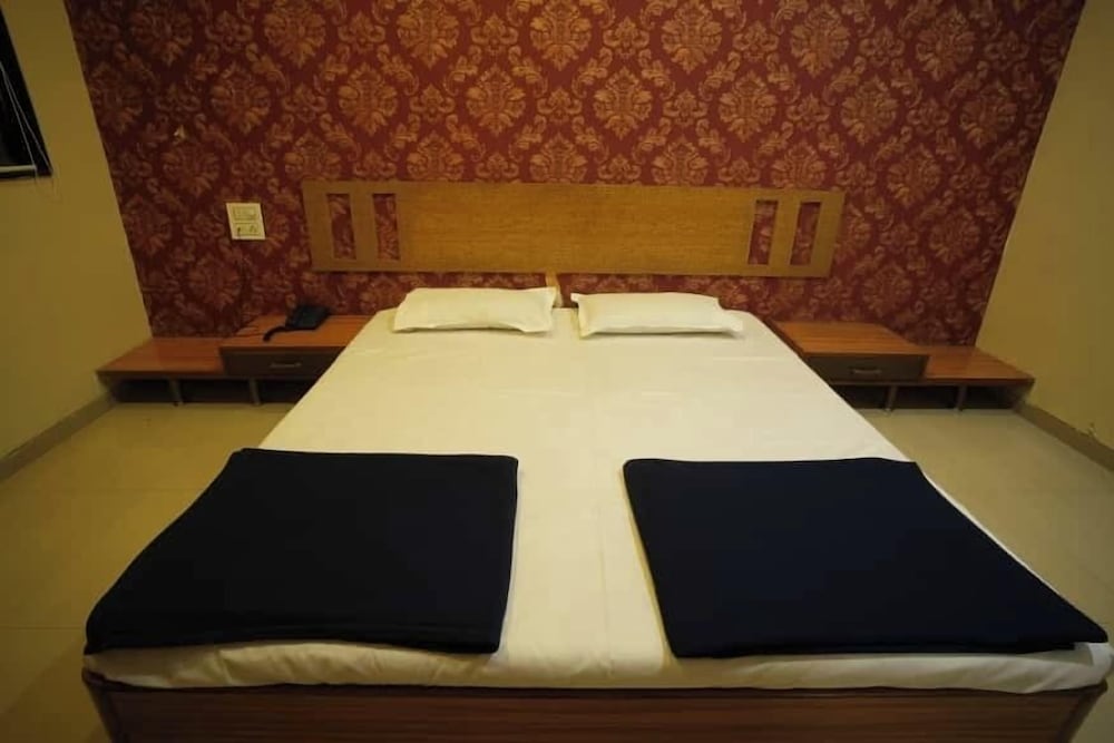 Tourist Home Lodging 13/36