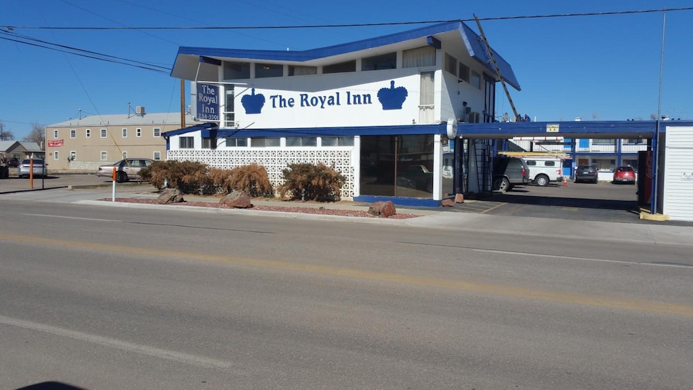 Royal Inn 12/14
