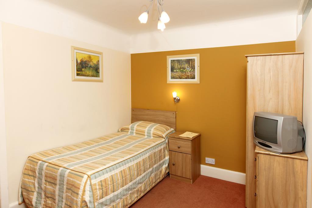 Standard Single Room