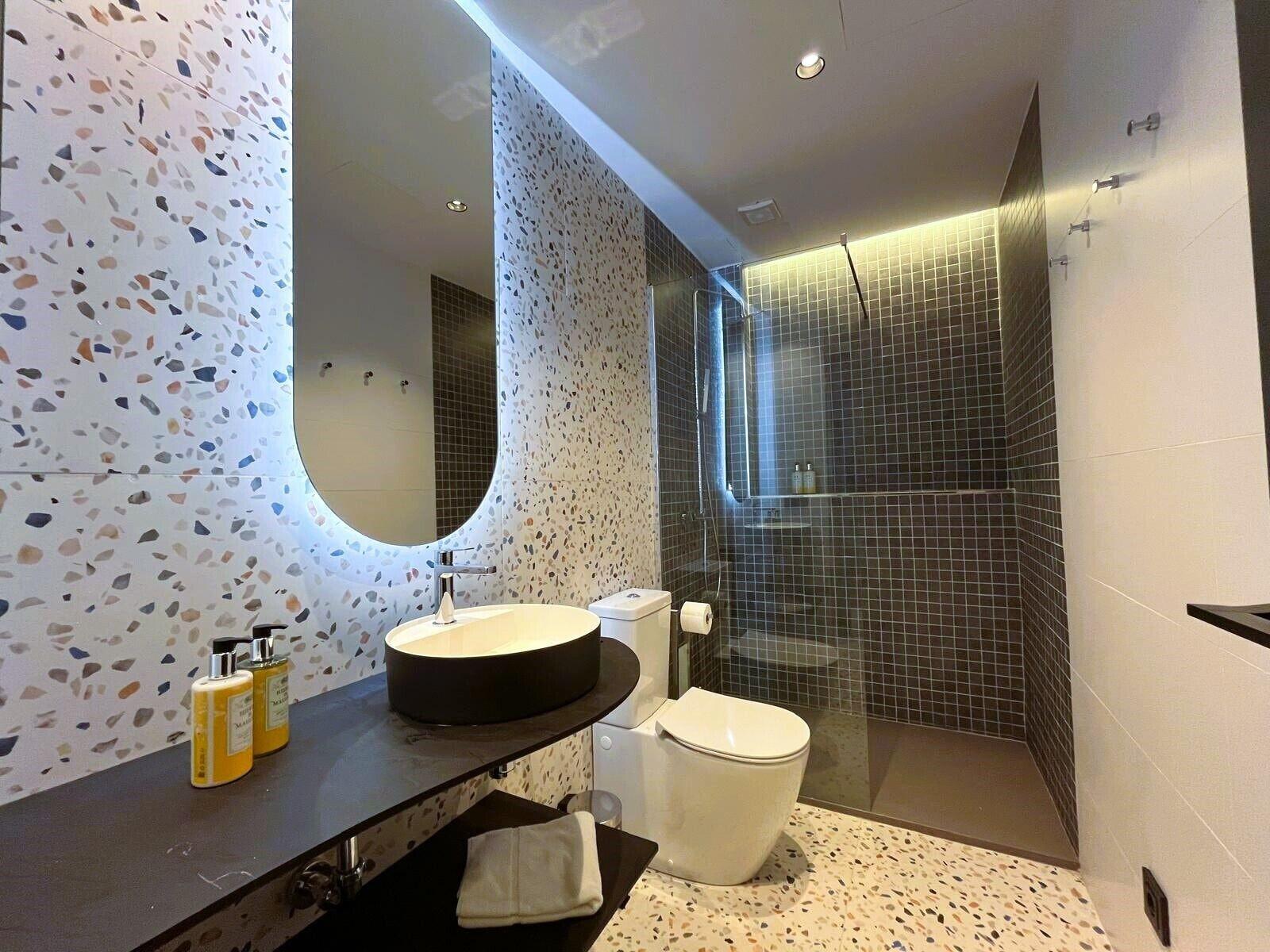 جناح جونيور بشرفة بغرفة نوم واحدة، Hotel Lis 9/10