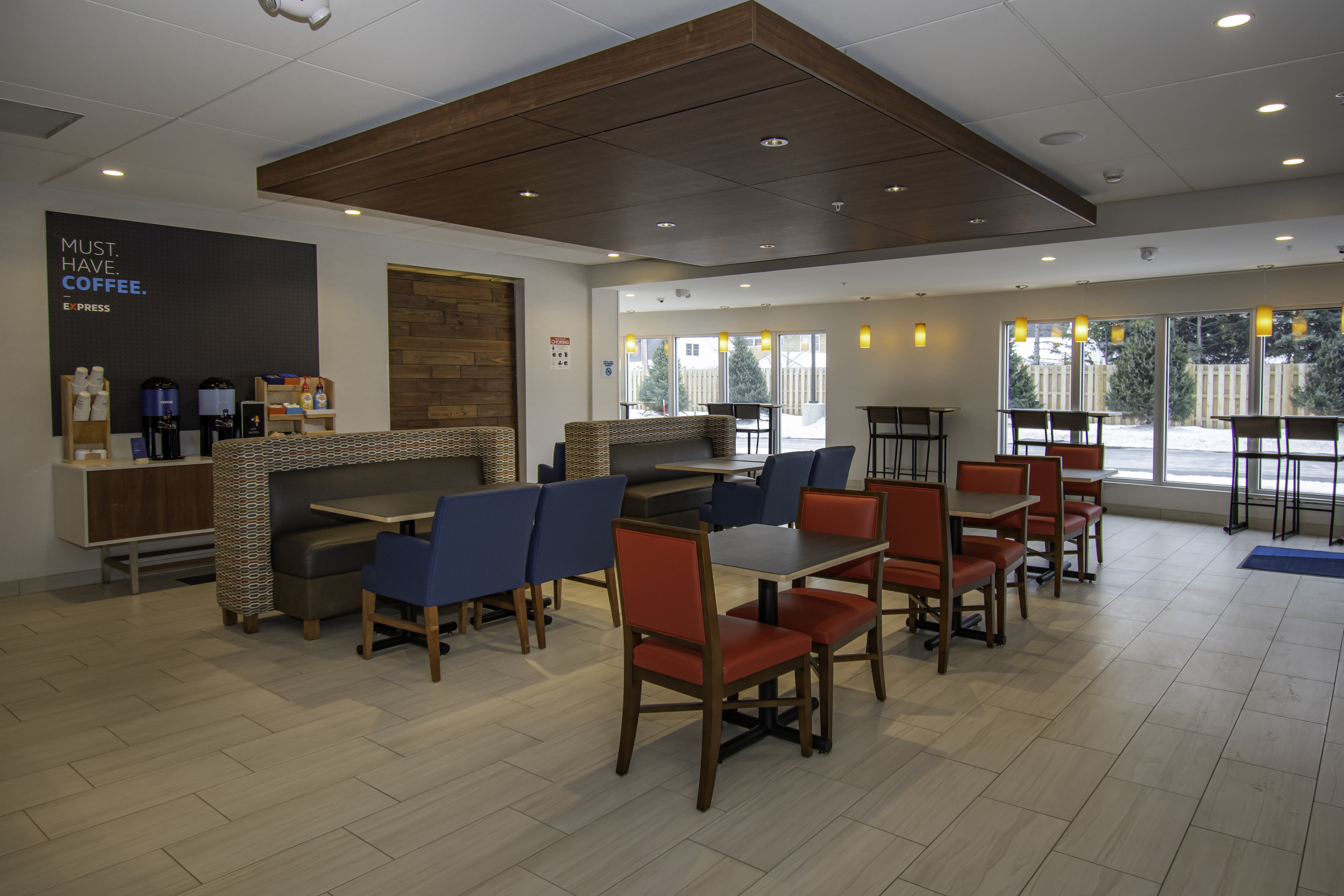 Holiday Inn Express & Suites Tonawanda - Buffalo Area 46/58