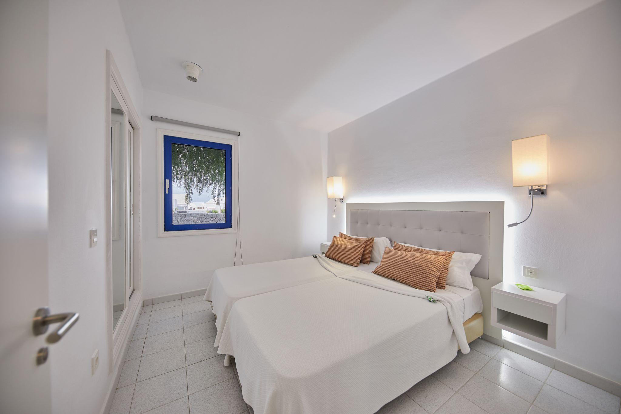 2 Bedrooms, Bungalow