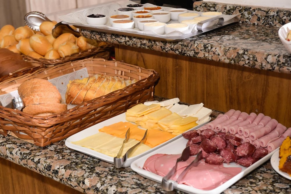 HOTEL PLAZA CASCAVEL 33/65