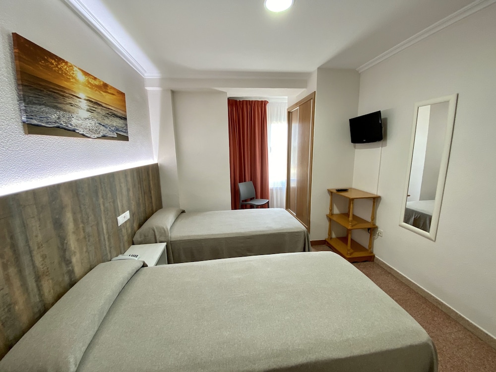 Hostal Pensimar 14/64