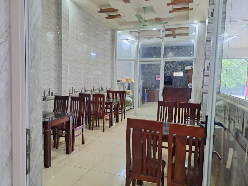 Indochina Airport Hotel 41/45