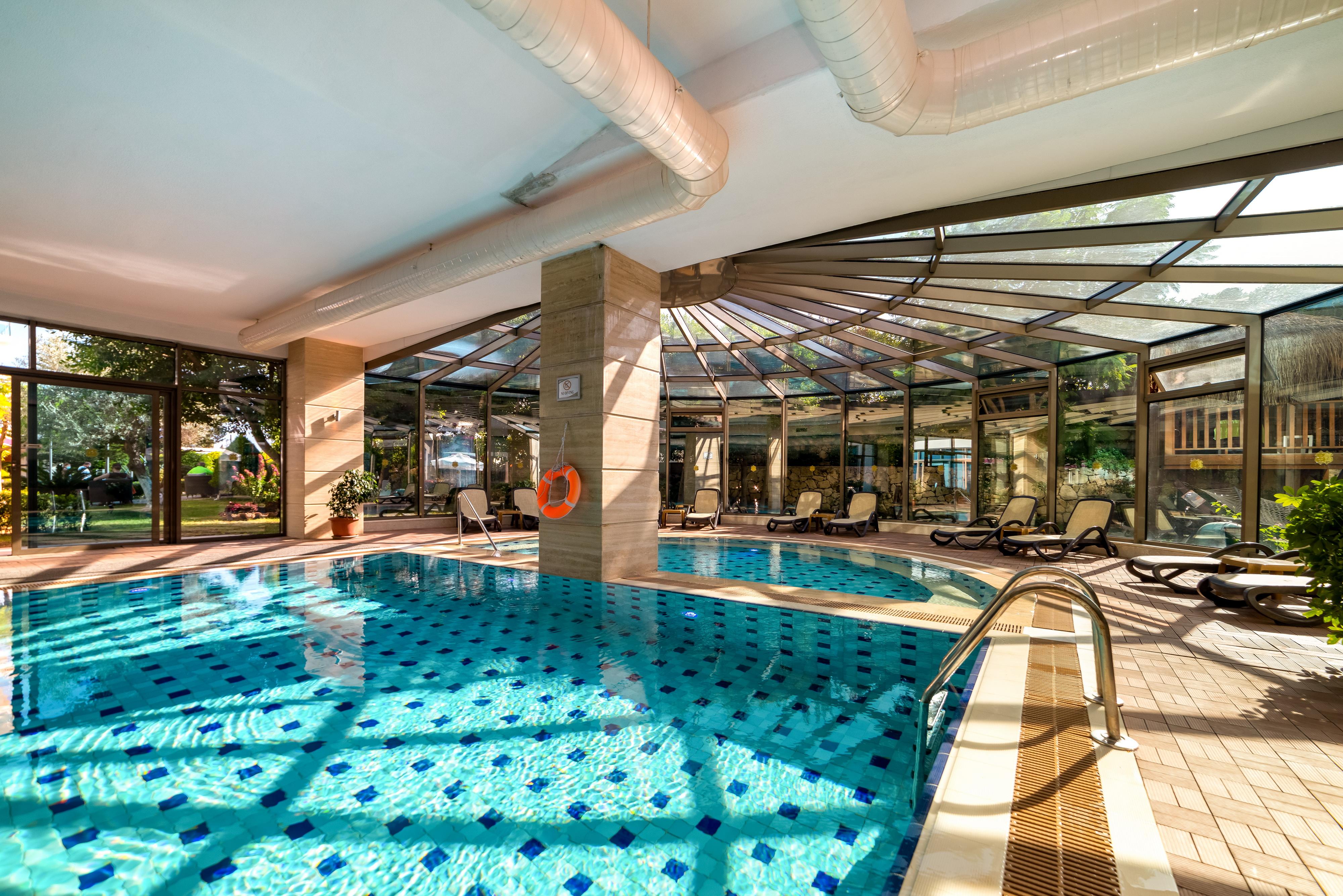 Commodore Elite Suite And Spa - Adults Only 10/20