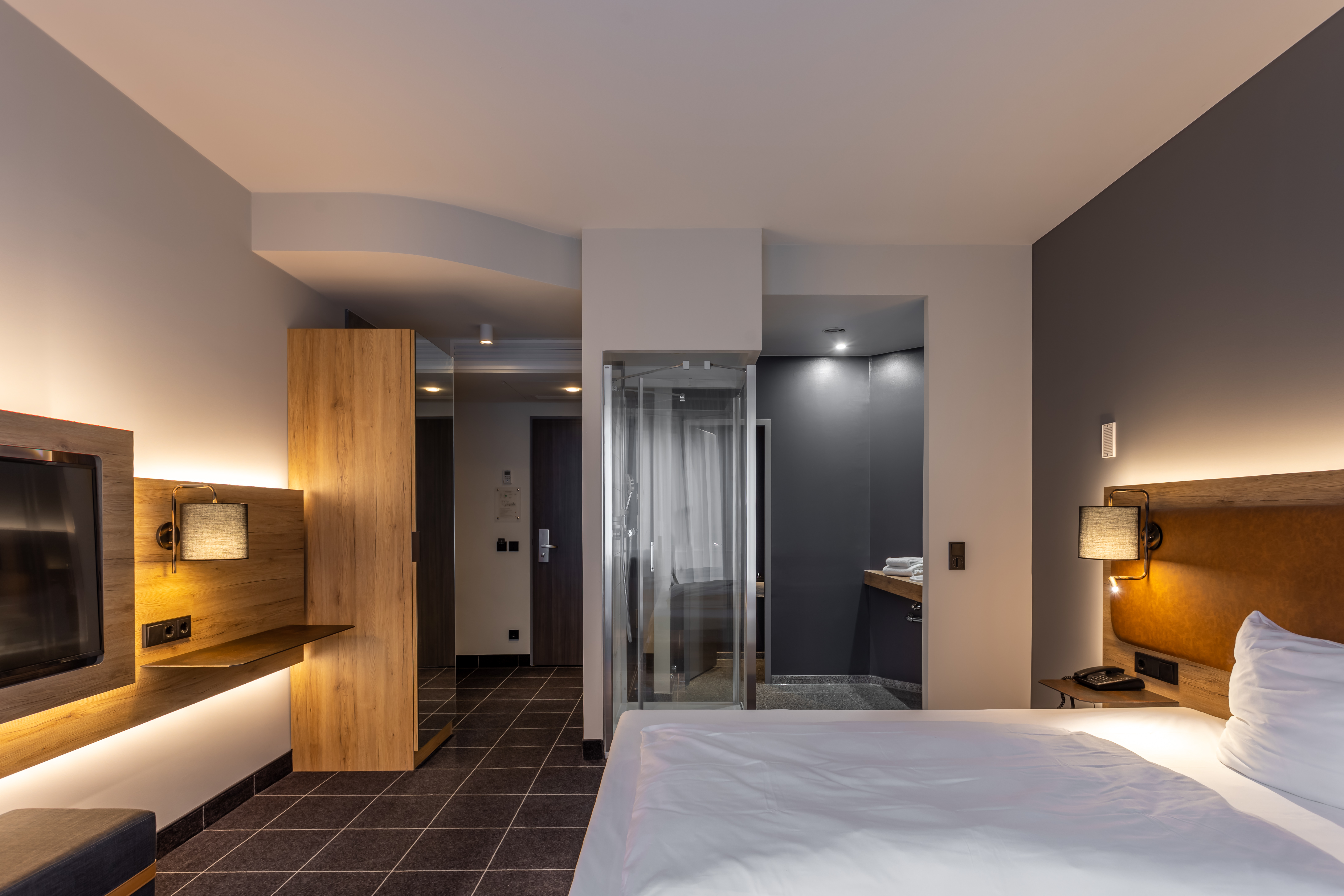 غرفة قياسية بسرير مزدوج، FOUR POINTS FLEX by Sheraton Ratingen Dusseldorf Airport 2/2