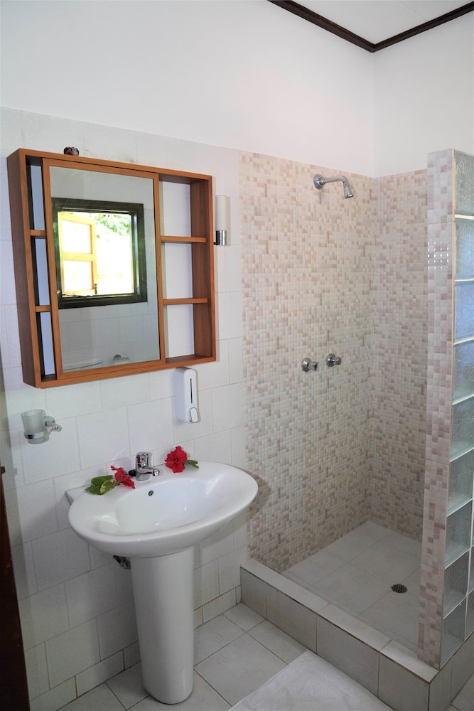 Bernique Guest House 21/22