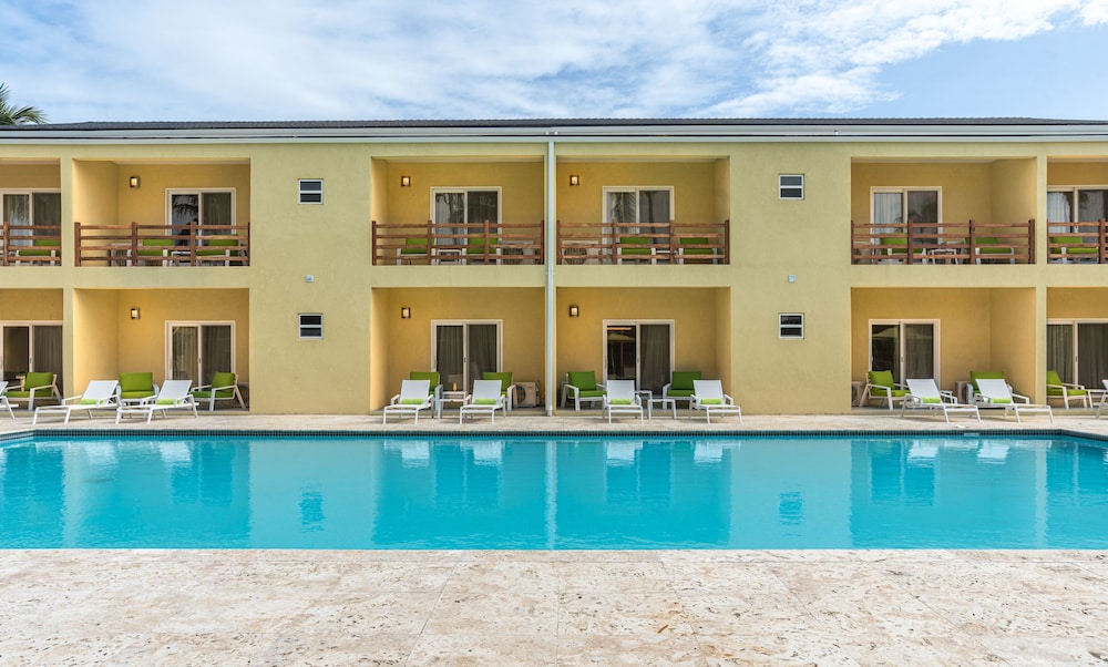 ROYAL ST. KITTS HOTEL 3/50