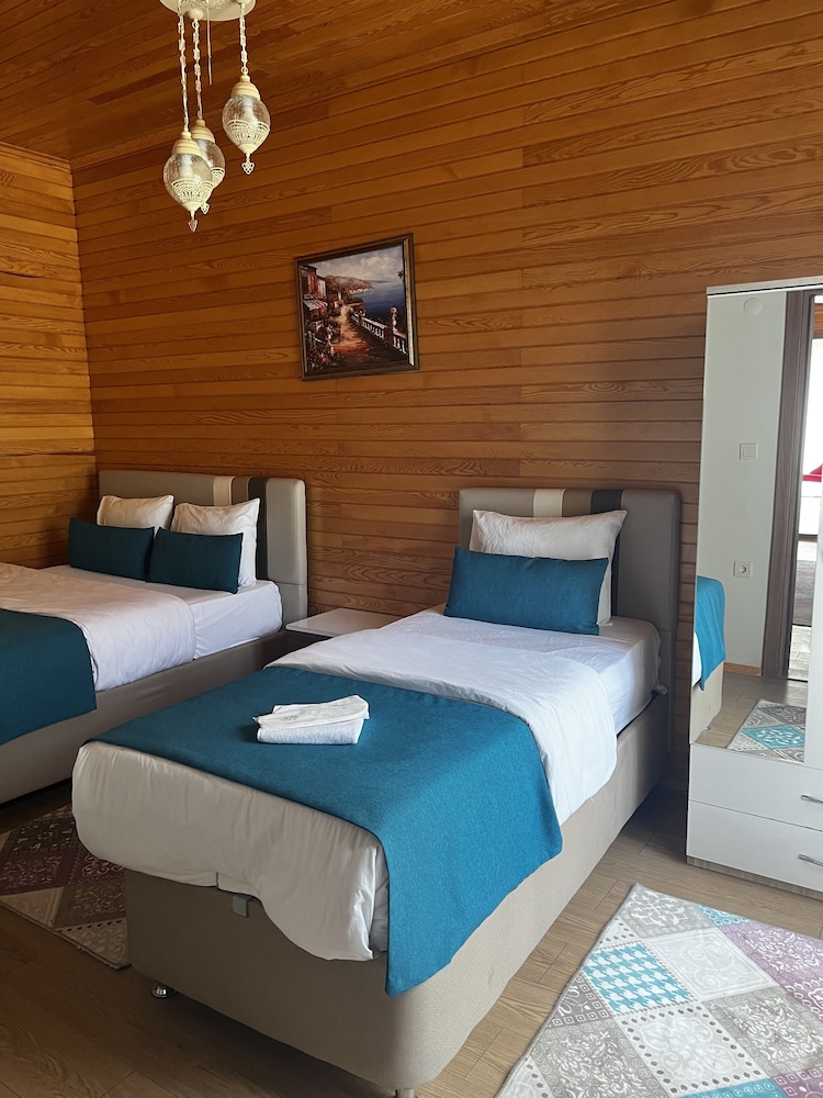 Mego Suite Otel 23/50