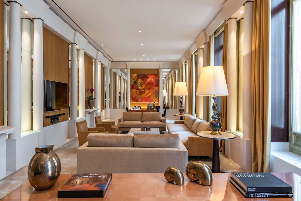 PARK HYATT PARIS VENDOME 40/71