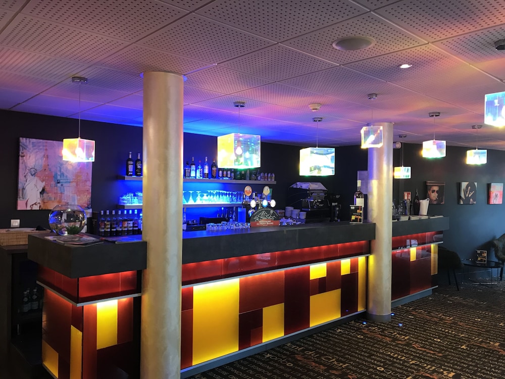 Best Western Hotel Aquakub, Aix-les-bains 4/49