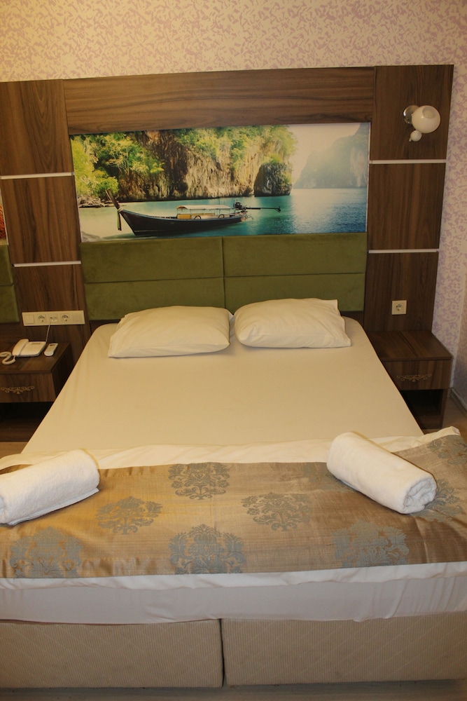 De Maree Hotel 32/53