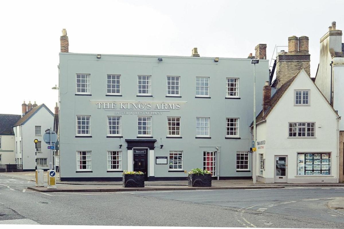 The King's Arms Hotel And Restaurant 3/23