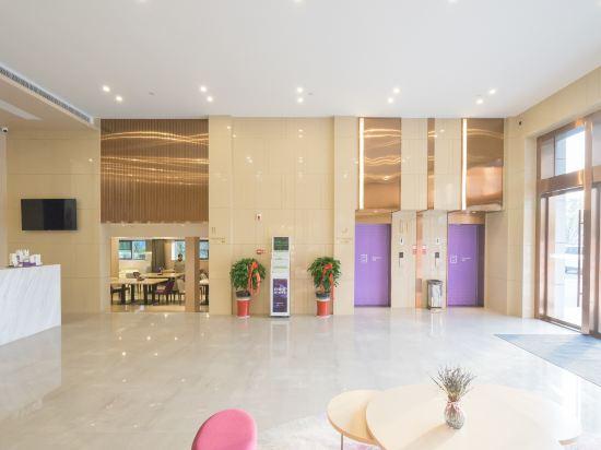 Li Feng Hotel (Wuhan Jinyinhu store) 7/49