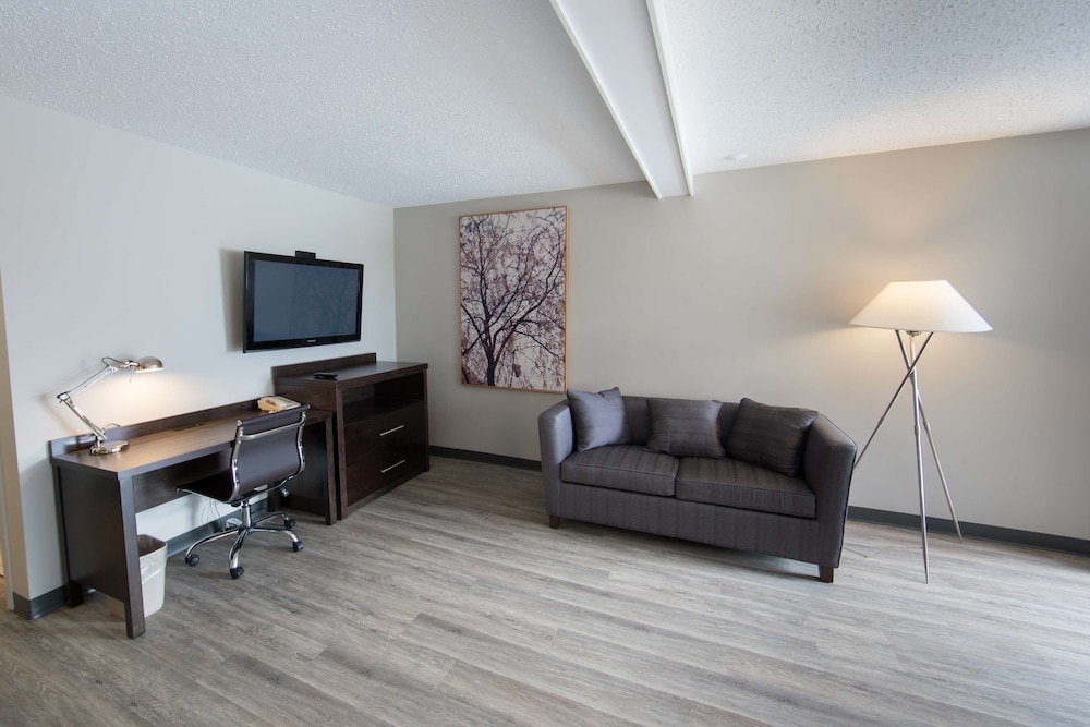 SureStay Hotel by Best Western Castlegar 32/44