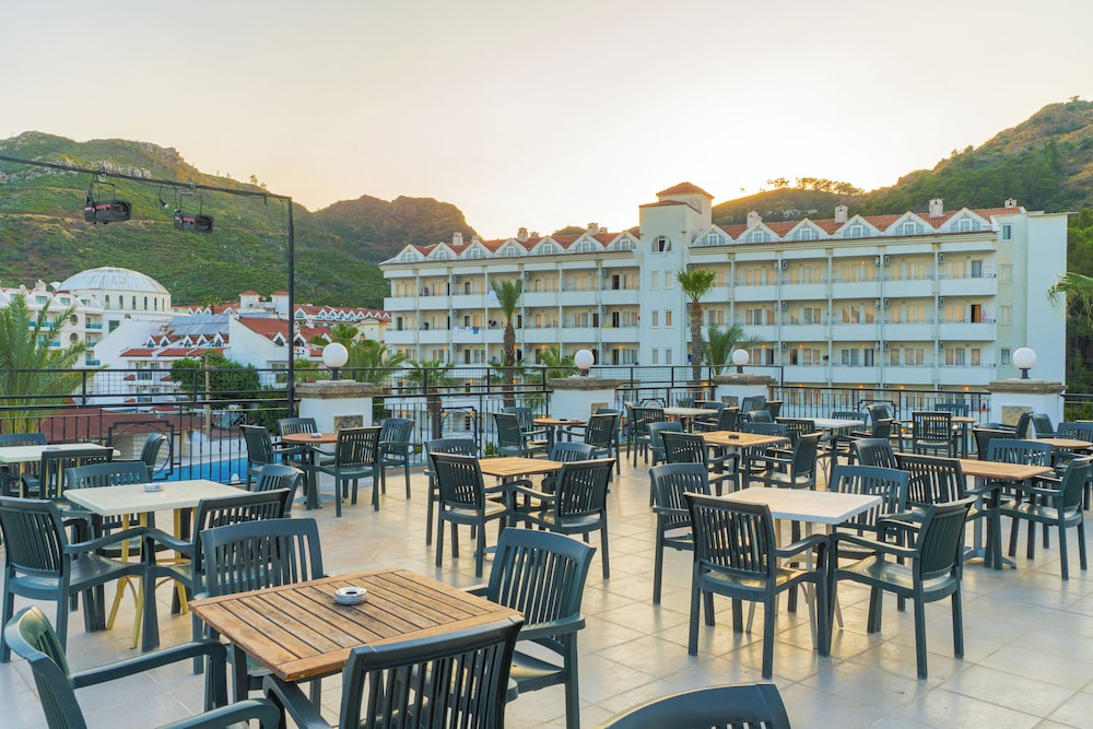 Pineta Club Hotel 37/50