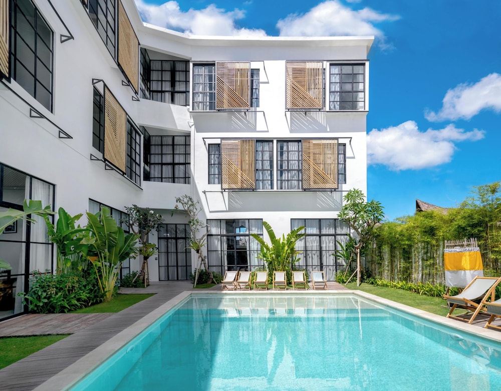 Tropicana Loft Managed by CPM Bali 1/50