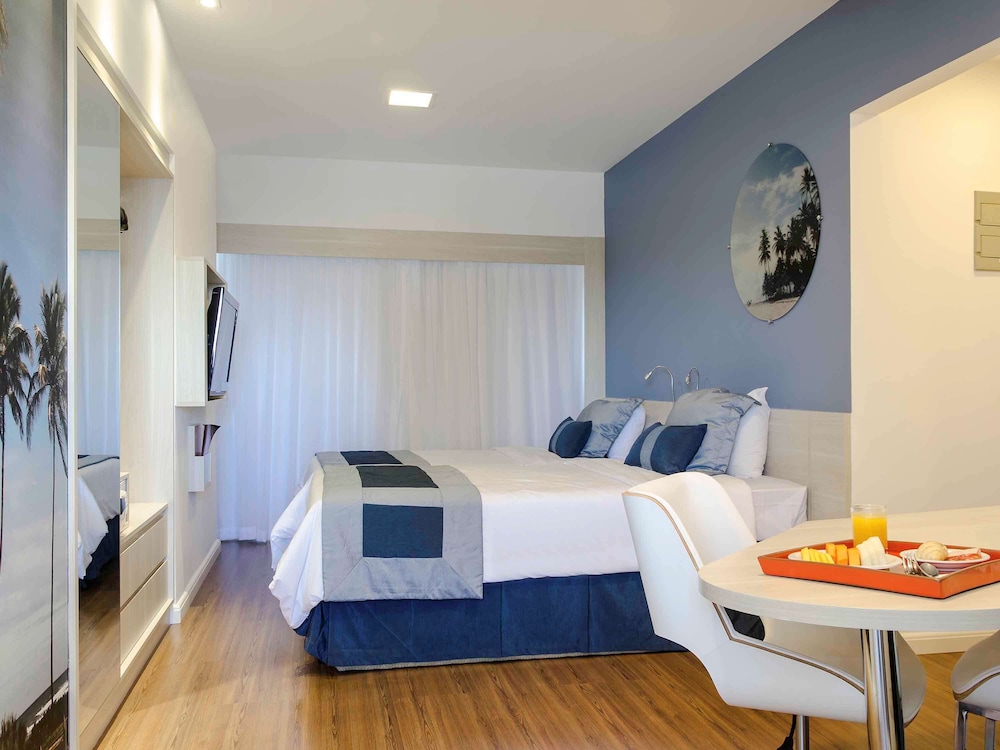 CLASSIC, TWIN BEDS