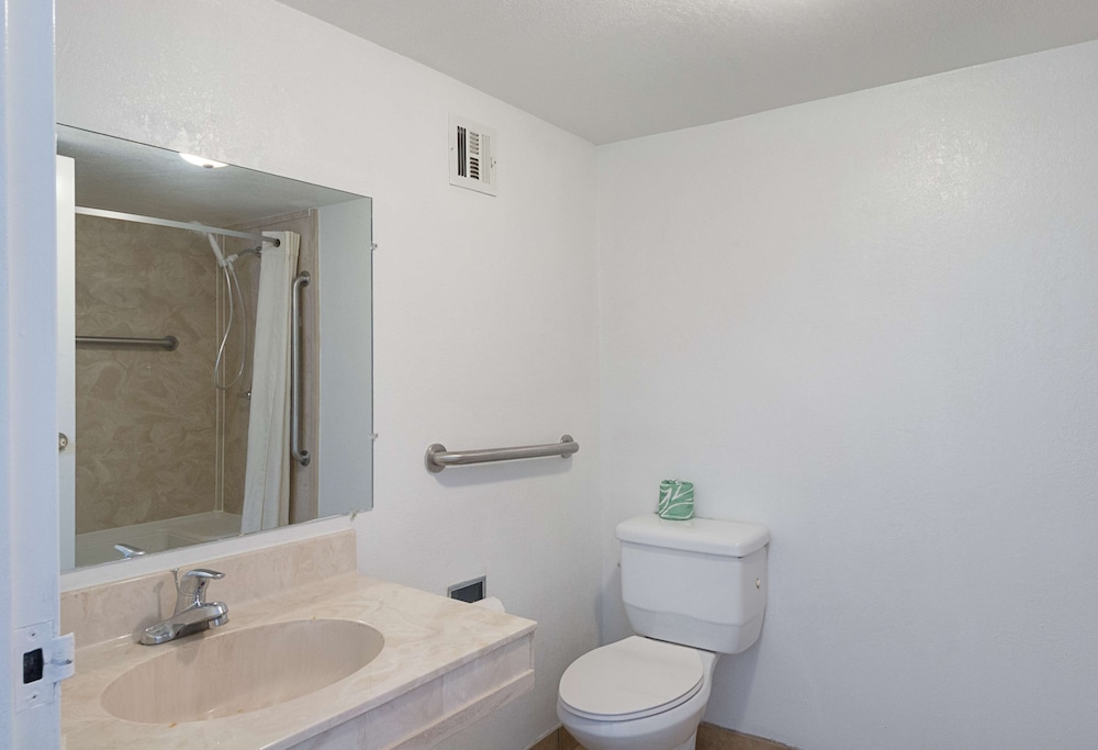 Motel6 San Antonio, TX - I-10 West 50/55