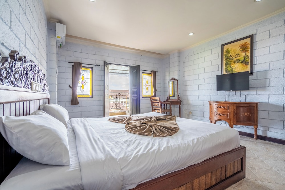 VILARISI HOTEL 20/57