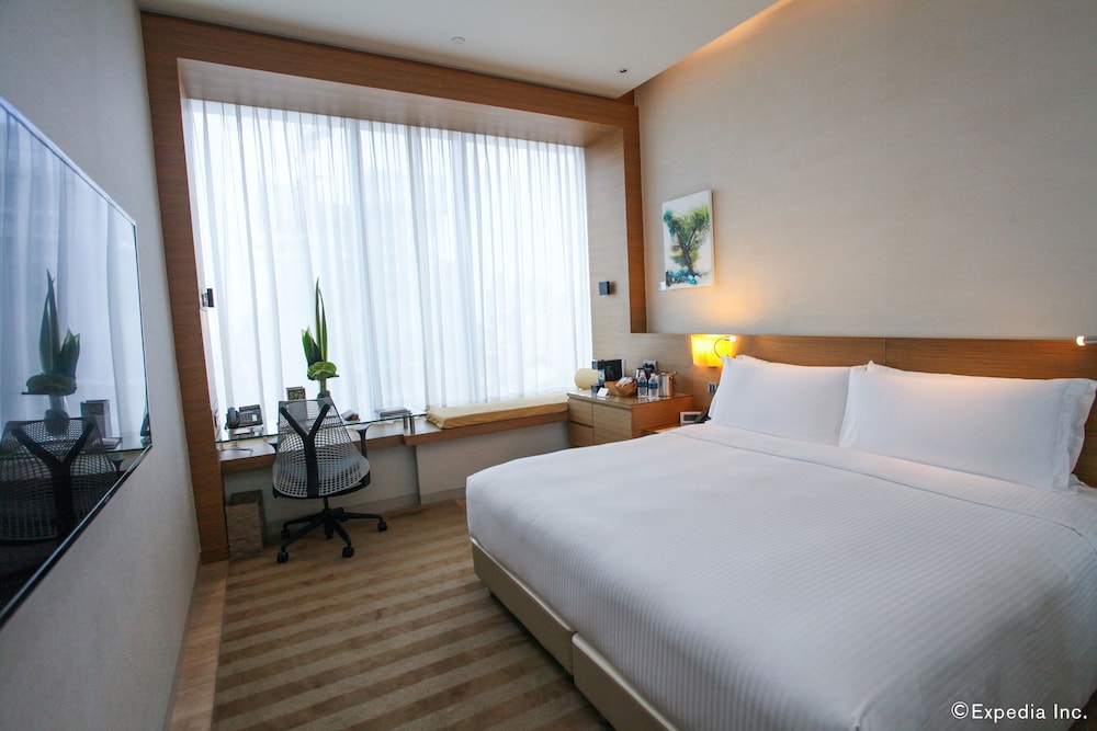 One Farrer Hotel 14/69