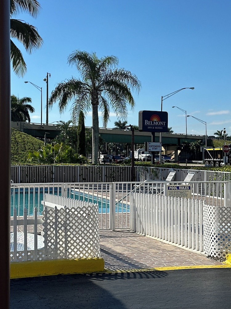 Belmont Inn Suites 36/50