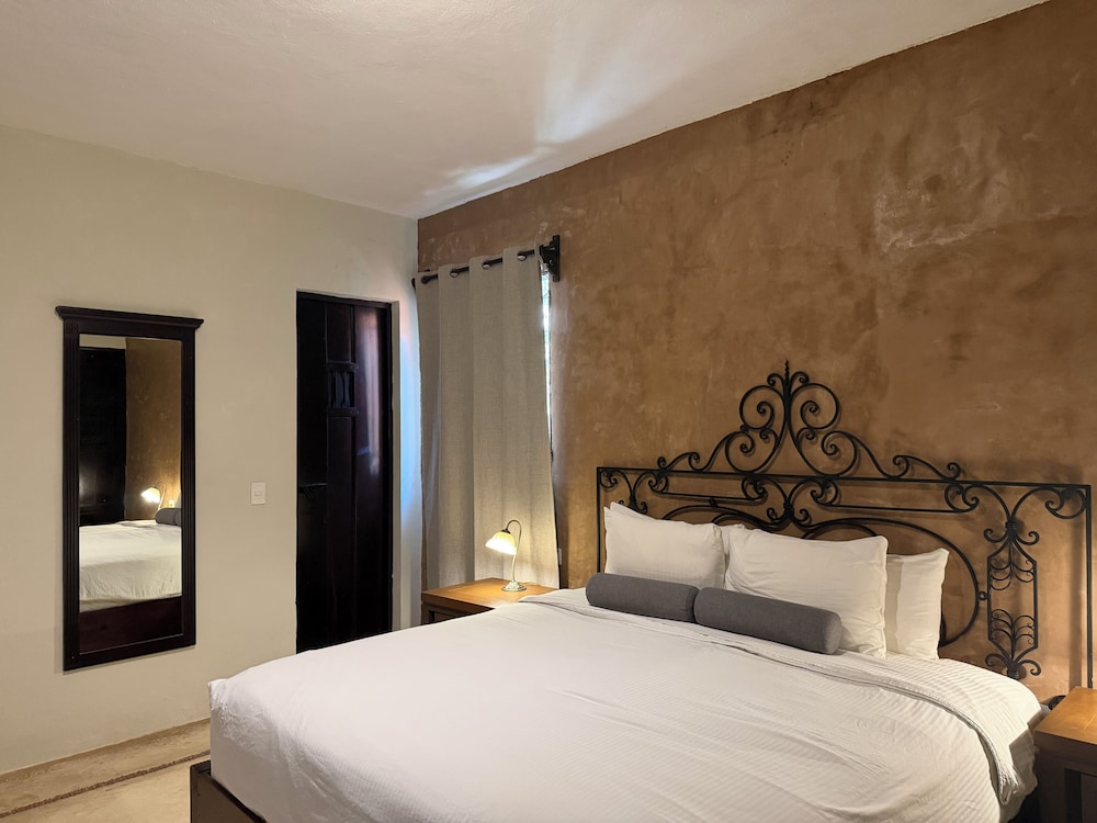 Colonial King، Casa Jade Hotel - Adults Only Merida 6/10