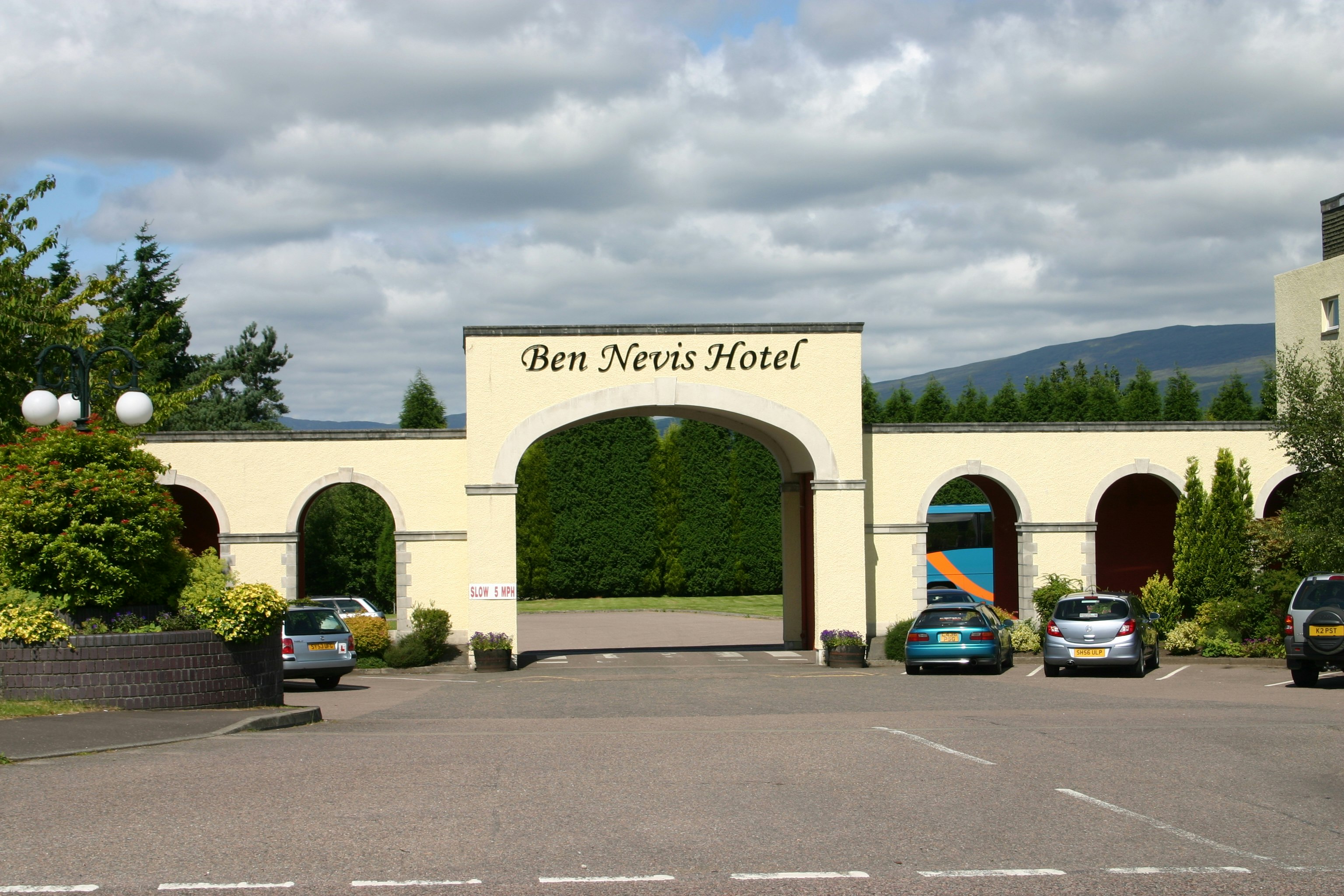 Ben Nevis Hotel And Leisure Club 48/52