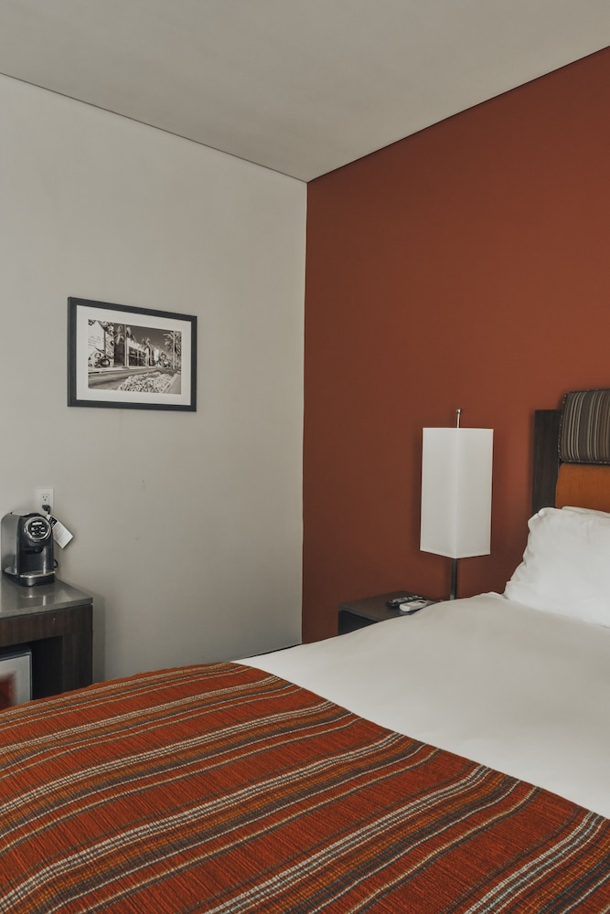 Sirtaj Hotel 22/63