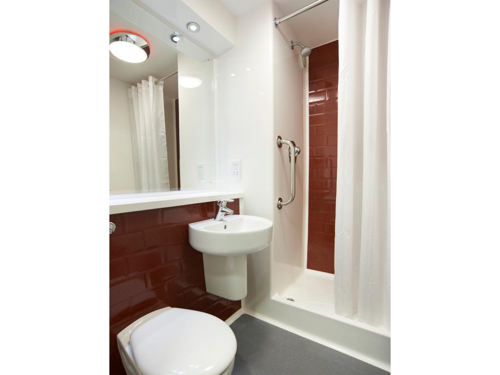 Travelodge Ipswich 22/24