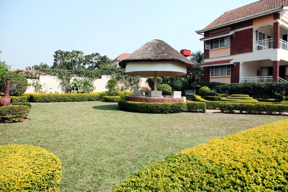 Airport View Hotel 45/50