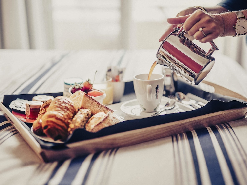 Hotel Mercure Brest Centre Les Voyageurs 57/72