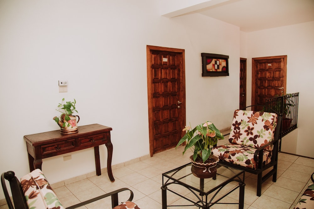 Hotel Cervantino 31/50